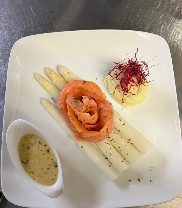 Verse asperges op verschillende wijzen